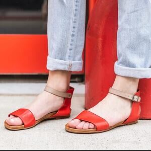Miz Mooz Women's Alanis Ankle Strap Flat Sandals Red/Tan Size 8 Boho Festival